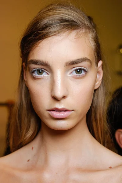 Look 7